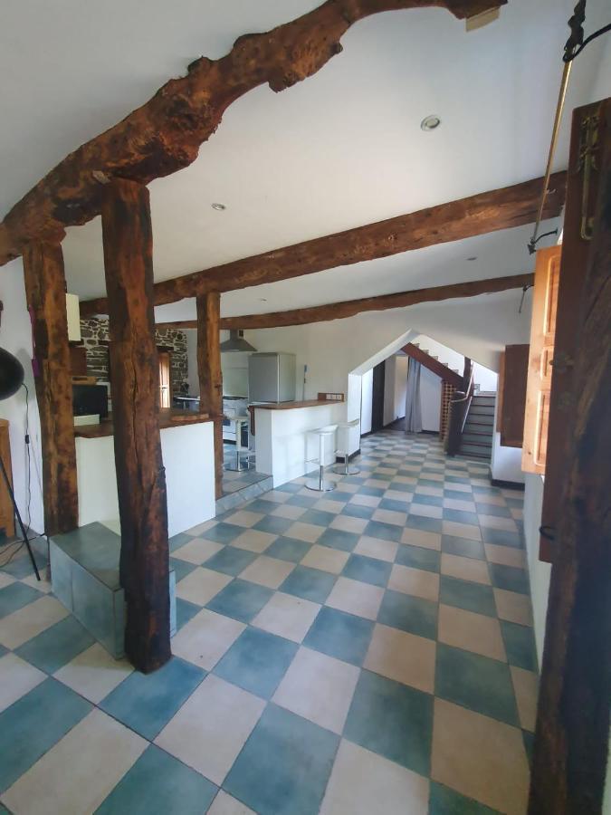 Maison En Pierre Dans Son Nid De Verdure Roz-Landrieux Dış mekan fotoğraf