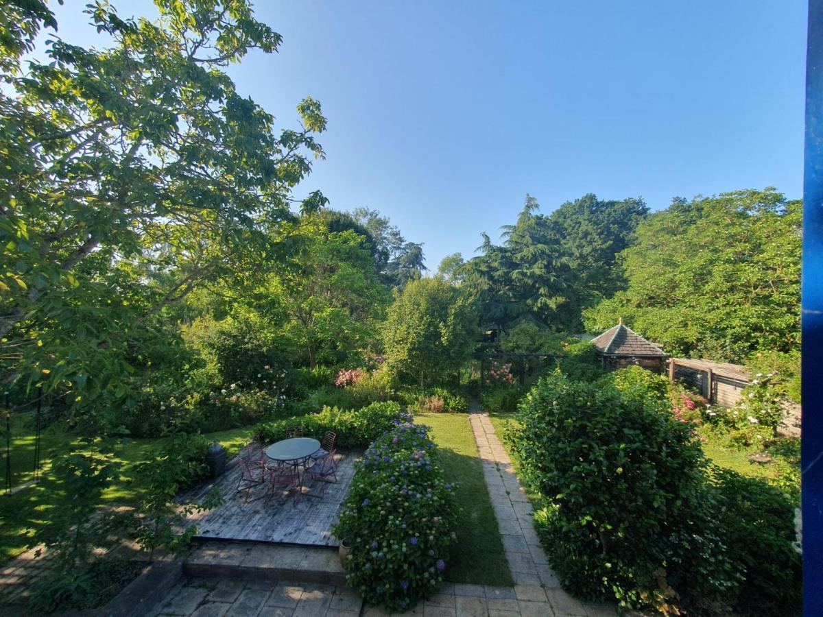 Maison En Pierre Dans Son Nid De Verdure Roz-Landrieux Dış mekan fotoğraf